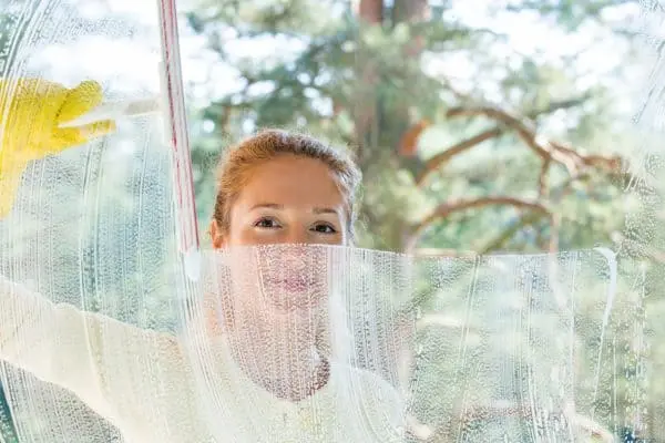 Best Ways To Clean Windows Without Streaks