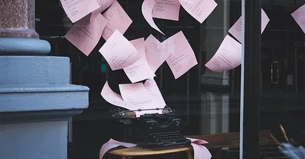 How to Create the Perfect Commercial Window Display Ideas for Your Business – Tips, Tricks, & Ideas