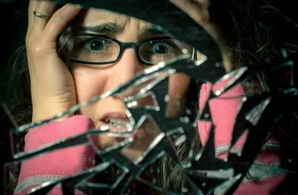 The Story Behind 7 Years of Bad Luck: Broken Mirror Superstition