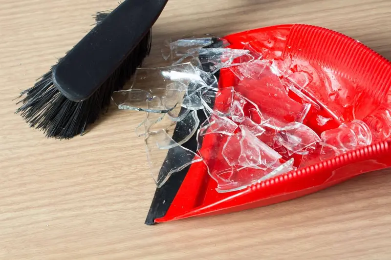 How to Remove Broken Glass Safely from Any Situation