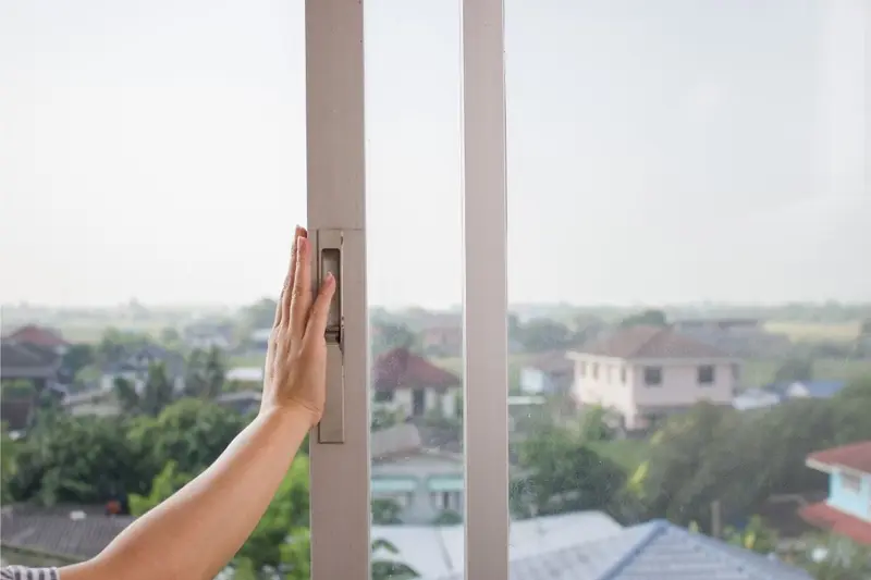 Window Won’t Open or Close Properly? Try These Tips to Fix It