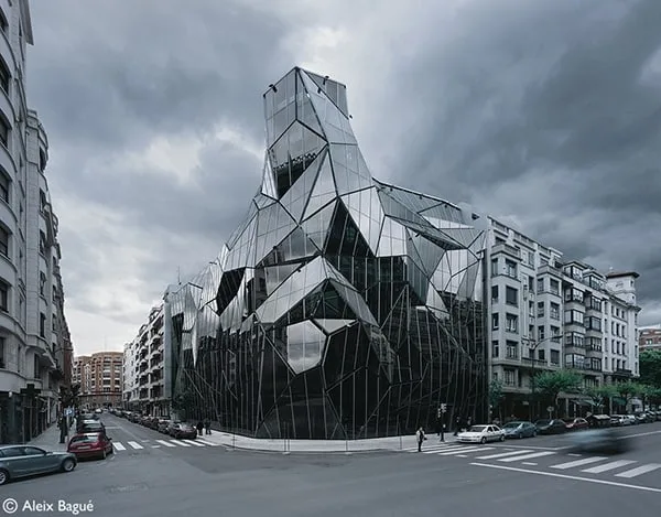 glass building design