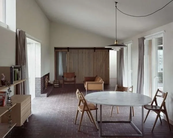 how to make a room look bigger